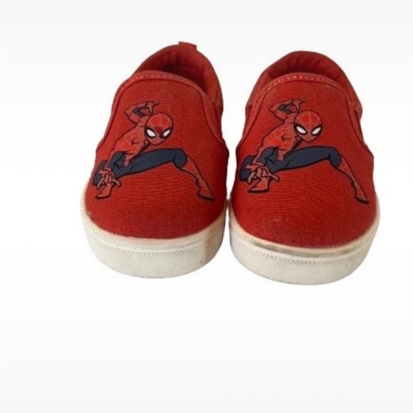 Toddler Spider-Man slip ons - Picture 2 of 3